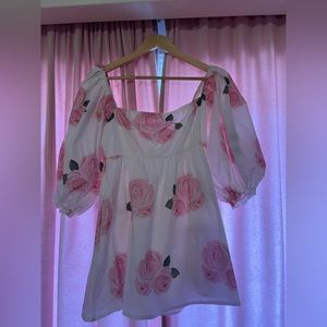 Mini dress with Puff sleeves